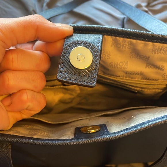 Large Michael Kors tote - Picture 9 of 10